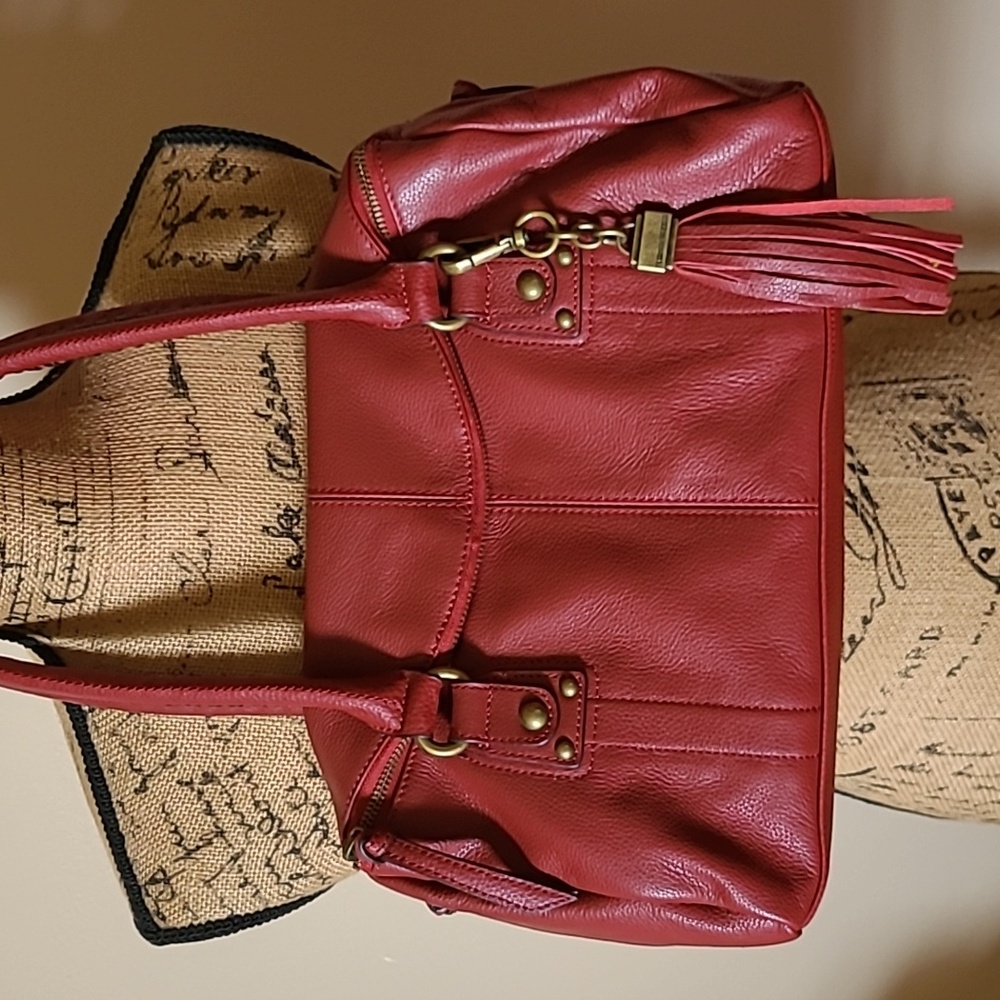 Tignanello Shoulder Bag Red Leather Purse Barrel Bag w. Tassel